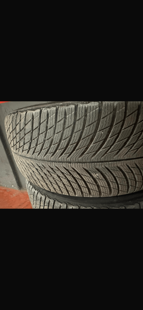 4DA0123D-C2EB-4B6B-ABFE-09DF65F760CD