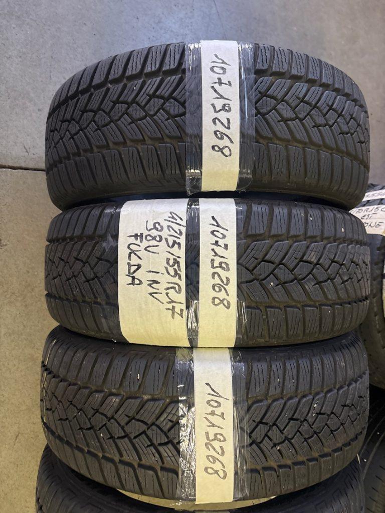 3AF47FB6-2F66-4B8D-B0A6-0D8AF7BAD32A