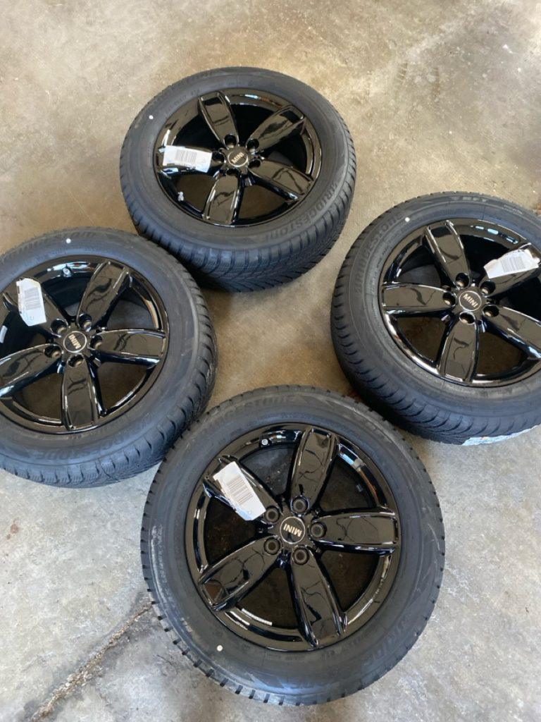 7EC22707-E578-456C-B977-E73ECAB4CF71