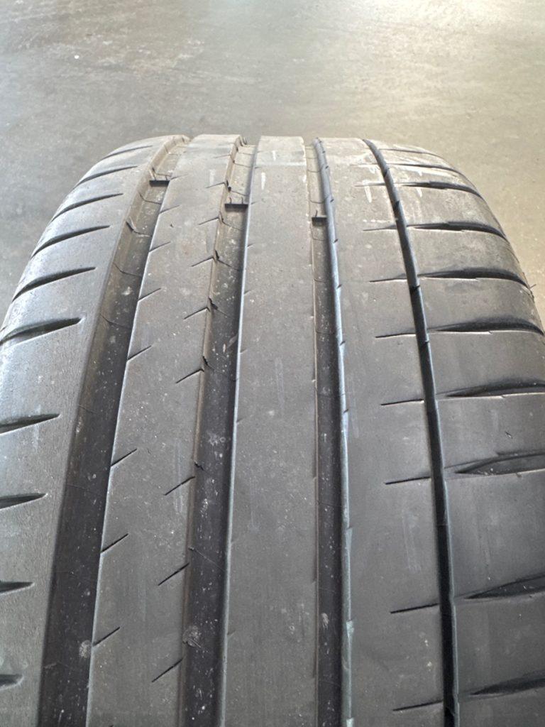 B9F58247-D457-42F6-AC02-898A3171BB2A