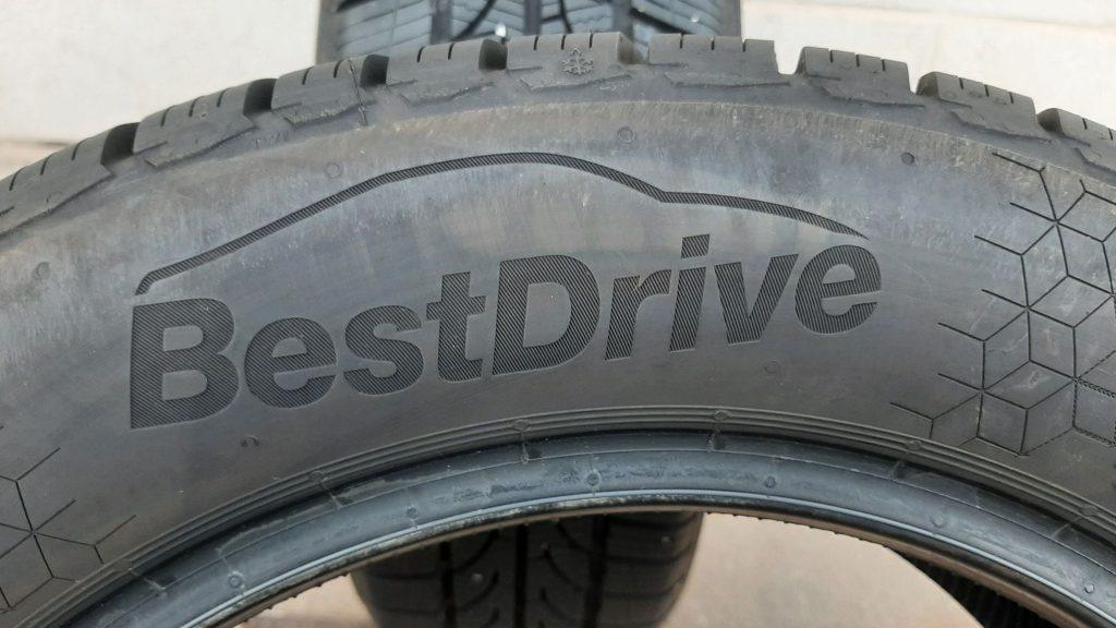 resized-3a7687dc-a2cc-4601-b9f5-49e9124a893a