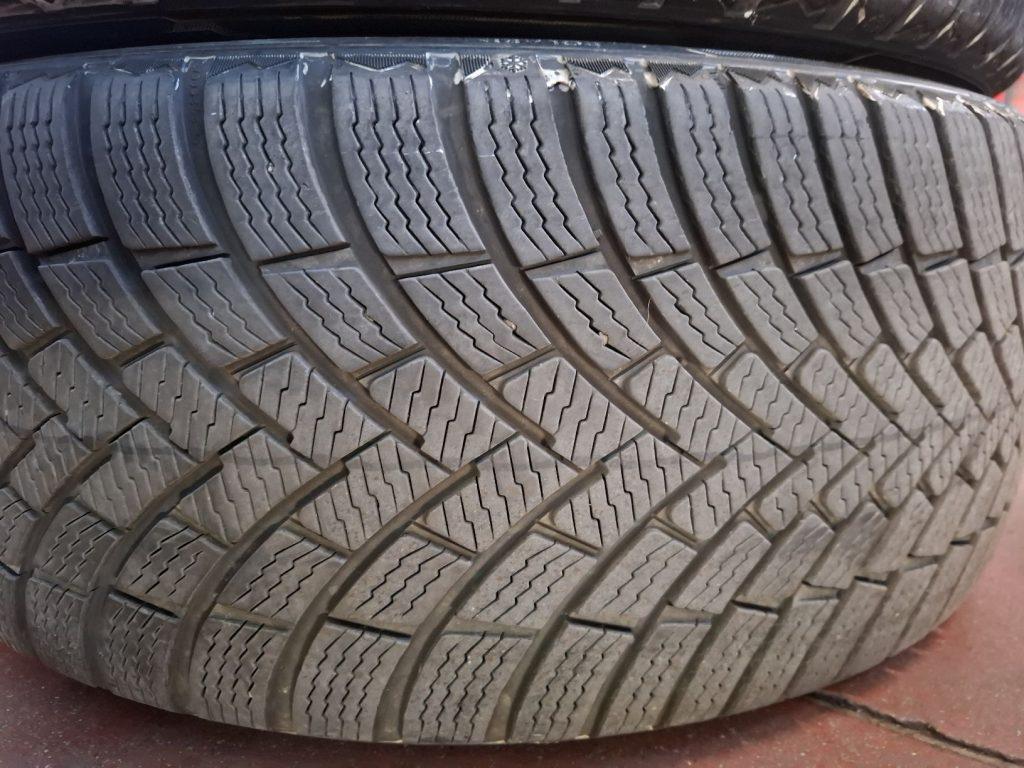 90eef2f9-f301-403b-a6ea-ea552809daea