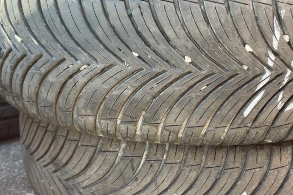 14FF2872-001D-4E7A-9E1C-FD875D1F4B5D