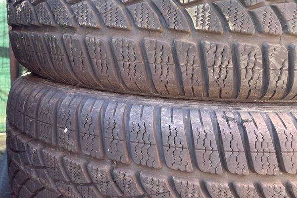 2E56B8BB-27A4-4991-BCD2-27EADF73992F