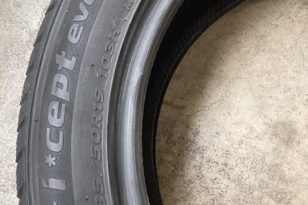 5DCE8DE0-6B77-4DCE-A8AE-9E929E792913