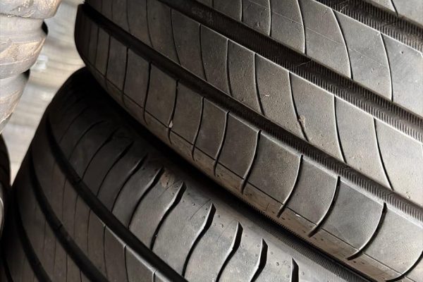 AE990CC7-7909-41CF-82E7-73D5A65AEA3C